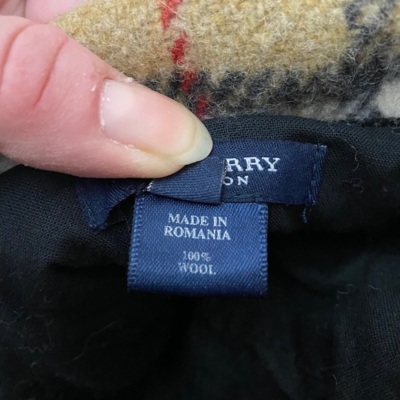 Burberry Hat Size Medium - Picture 4 of 6